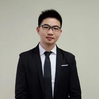 Zhenglin Hu